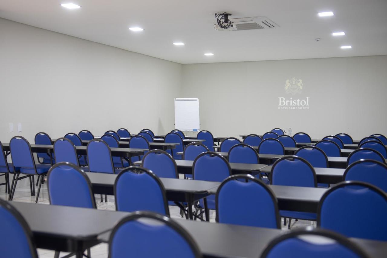 Bristol Infinity Rio Claro Hotel ภายนอก รูปภาพ
